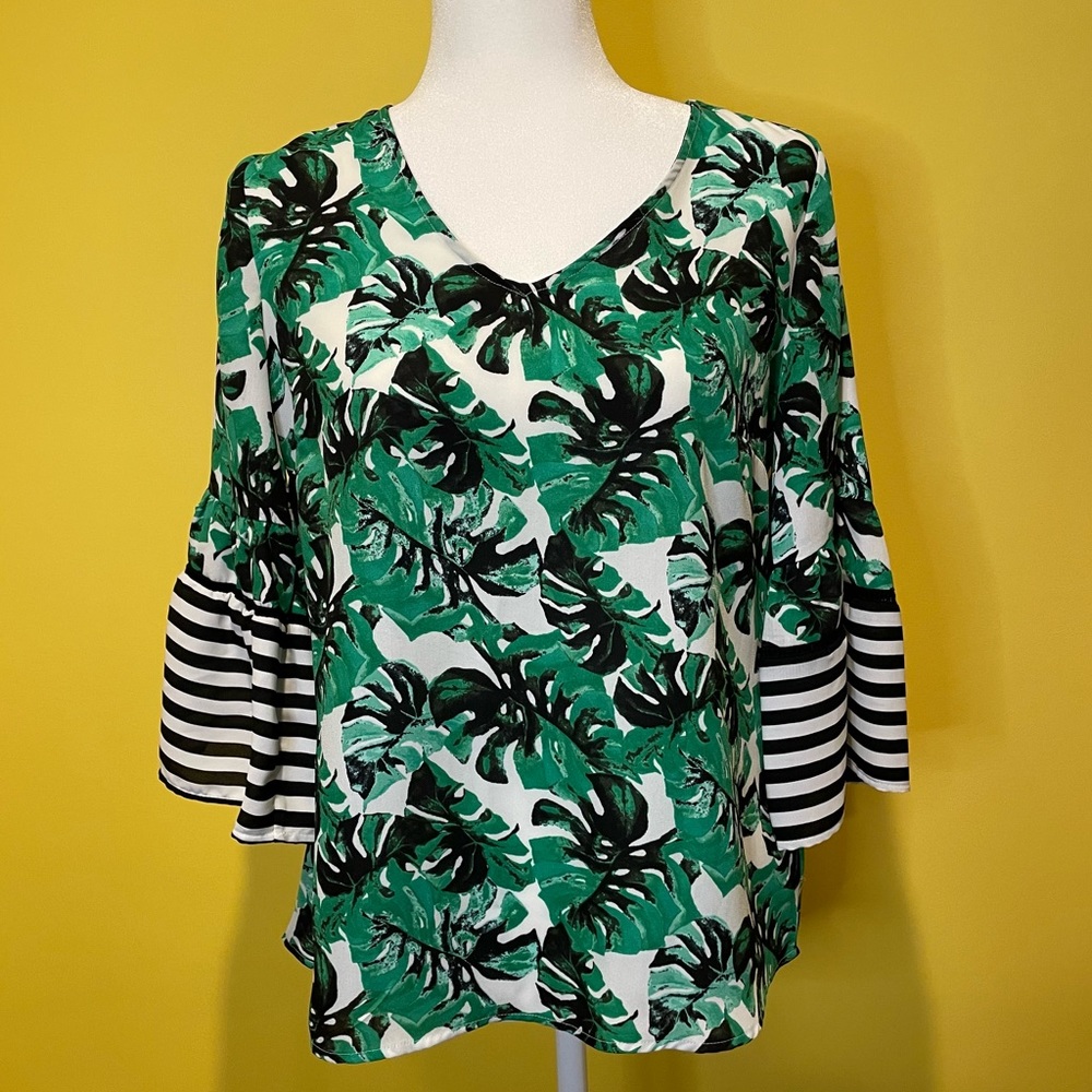Valerie‎ Stevens Mixed Pattern Top Small